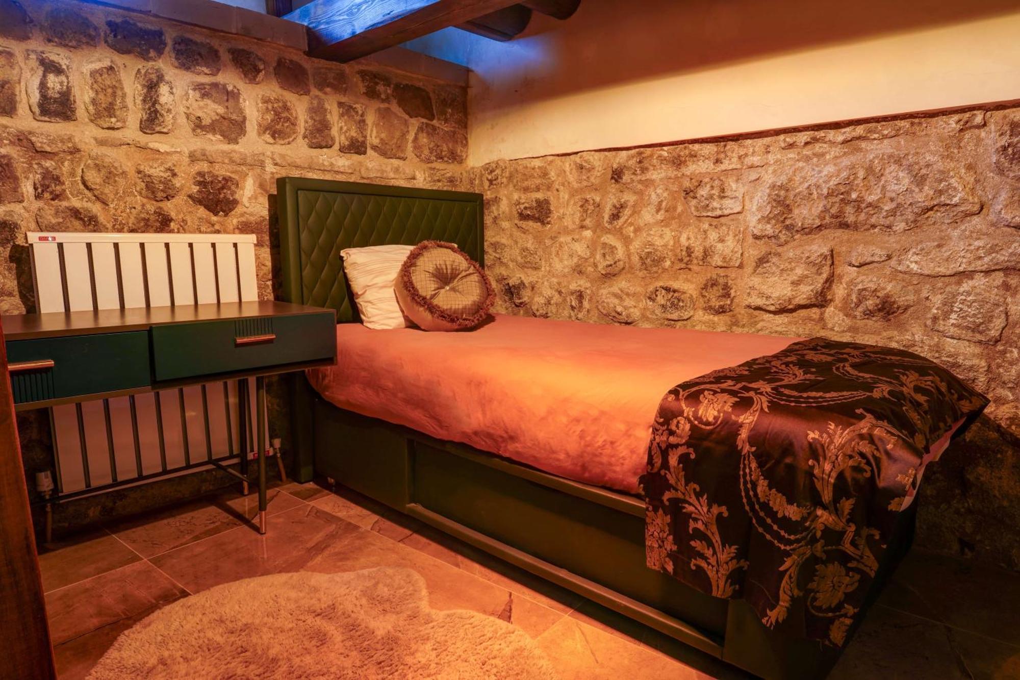 Kerem Ile Asli Butik Hotel カイセリ エクステリア 写真